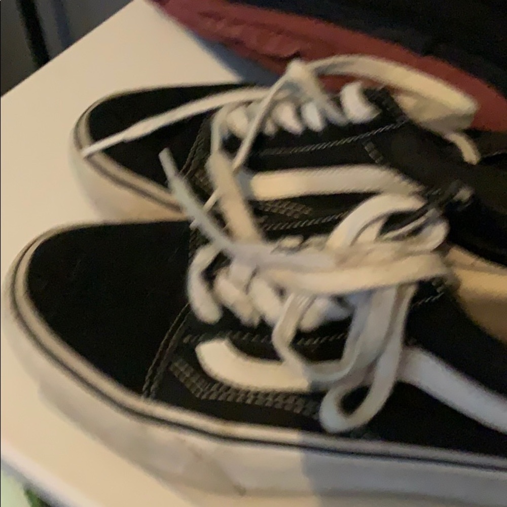 Shoes - Picture 2 of 3
